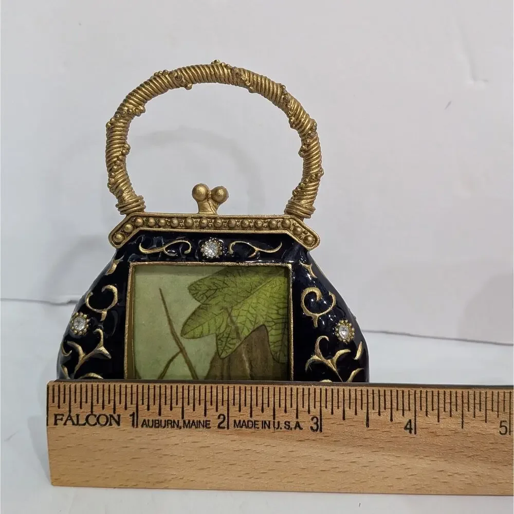 Unbranded charming vintage